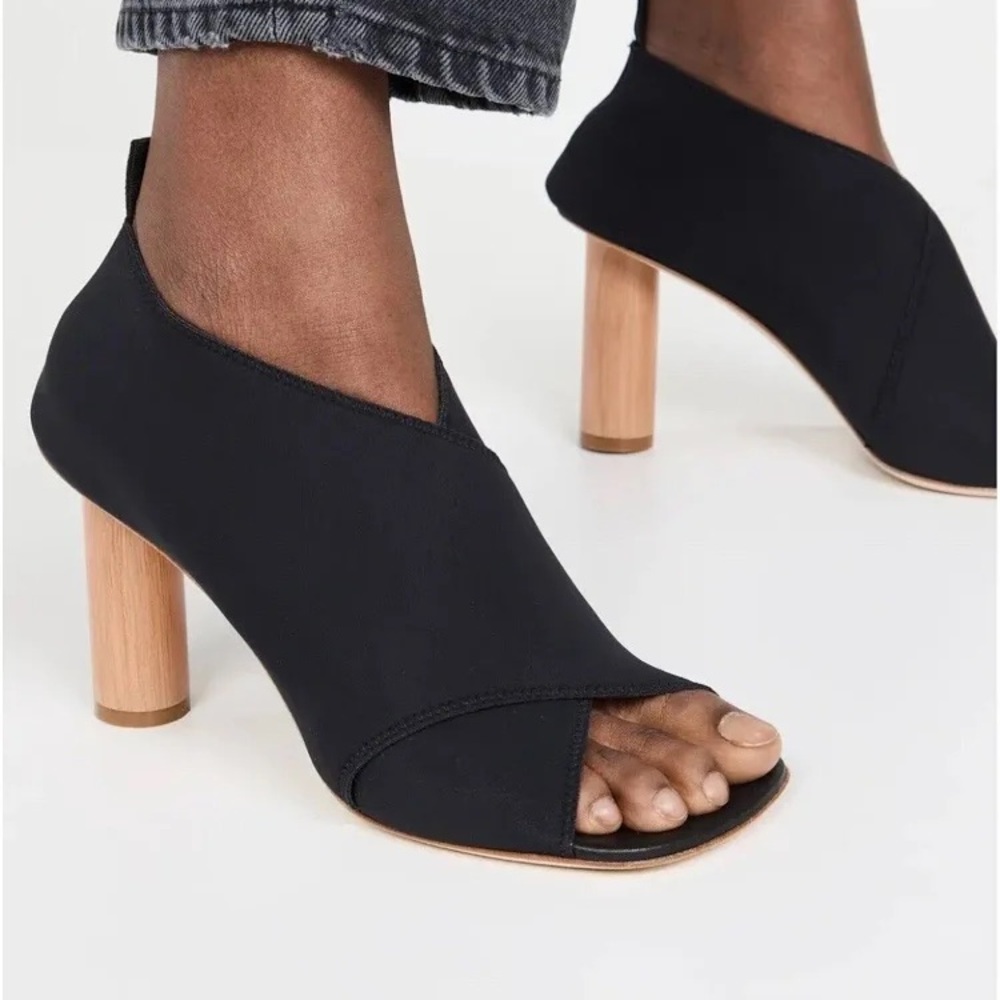A.W.A.K.E MODE Tess Open Toe Evening Shoe
